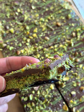 Khunafa Dates Chocolate Bar